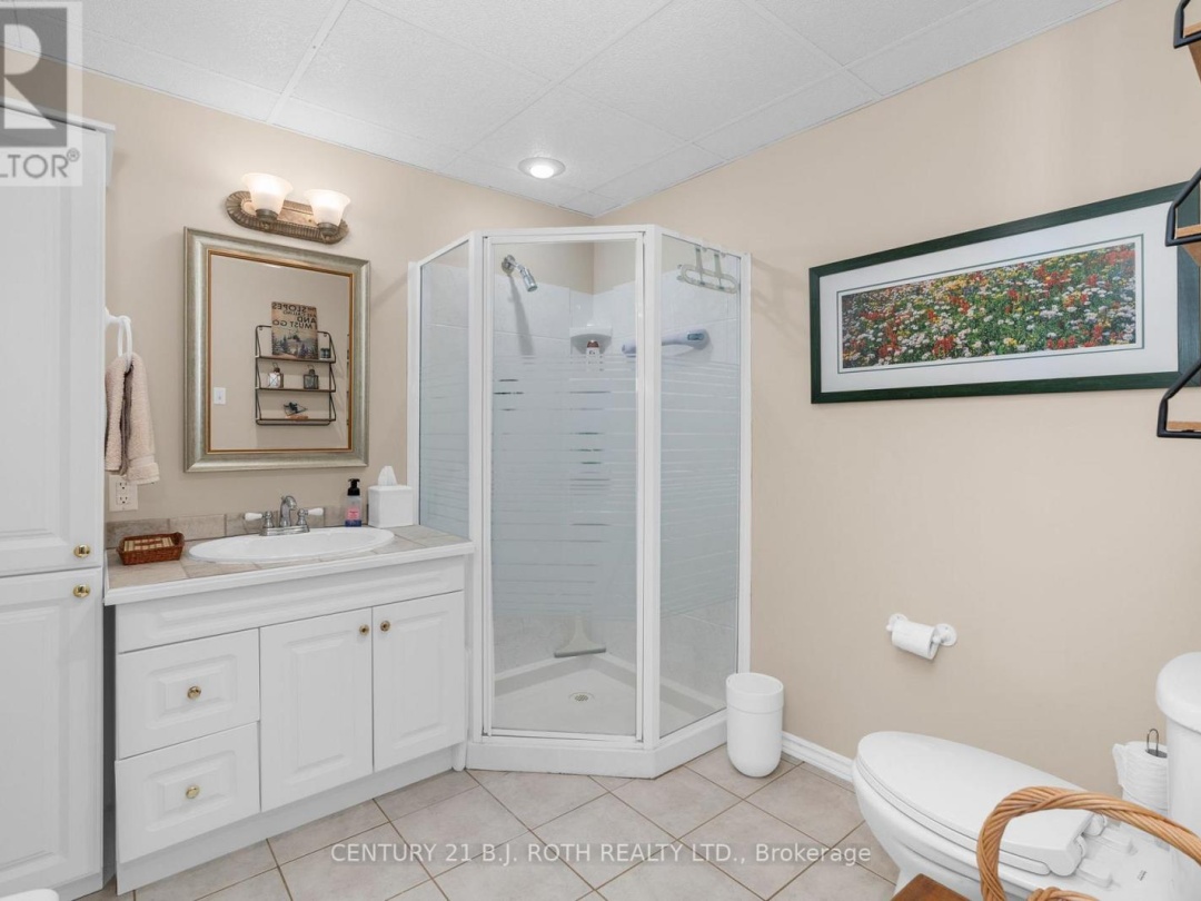 4307 ORKNEY BEACH ROAD, Lake Simcoe