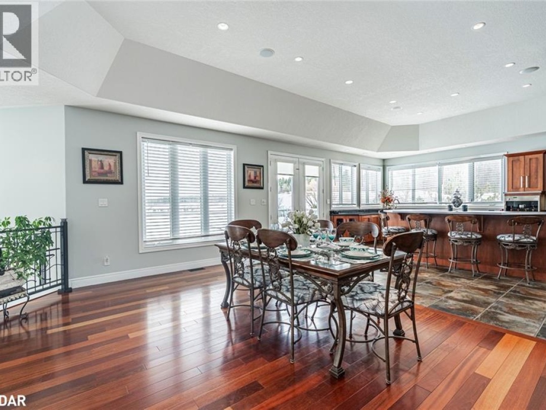 1372 DIVISION ROAD EAST, 