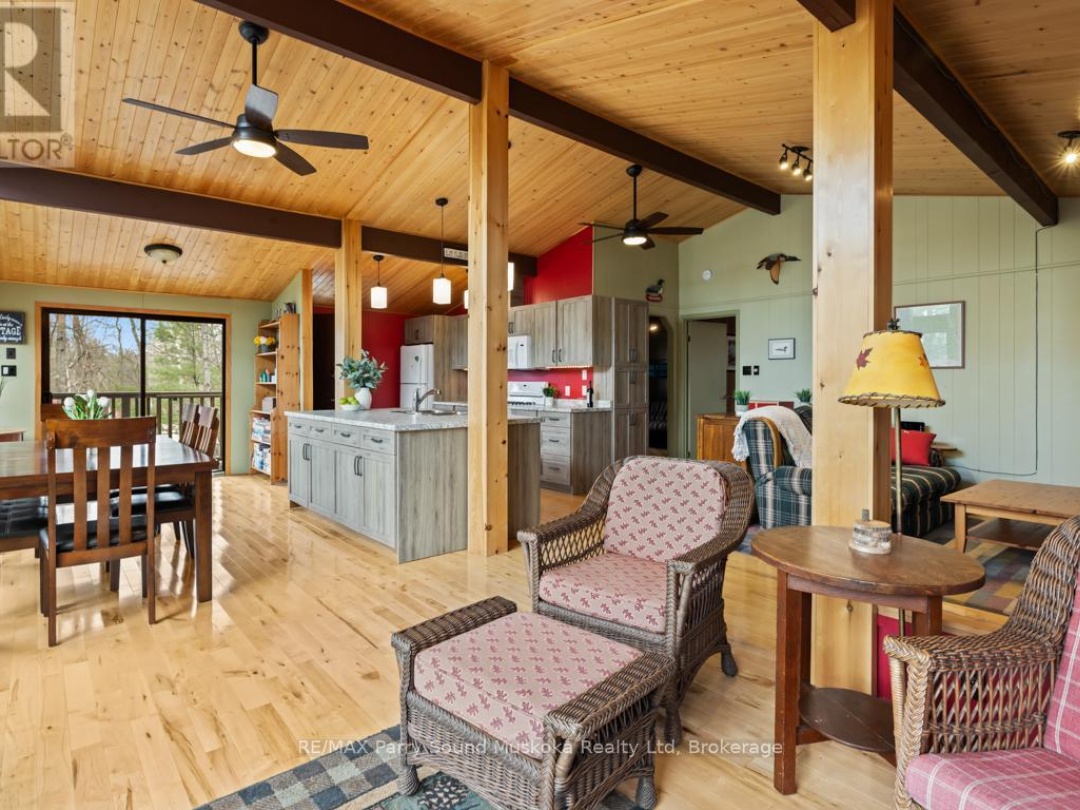 391 SALMON LAKE ROAD, Salmon Lake