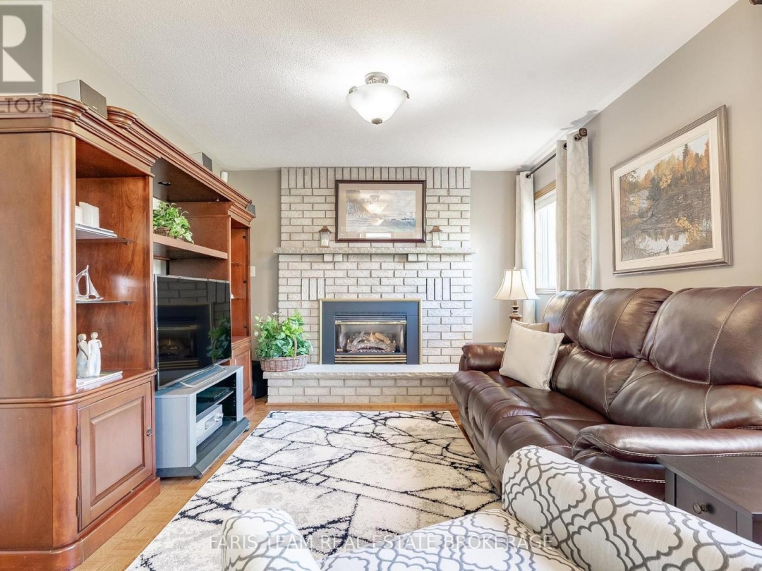 108 SIXTH STREET, Brock (Beaverton)