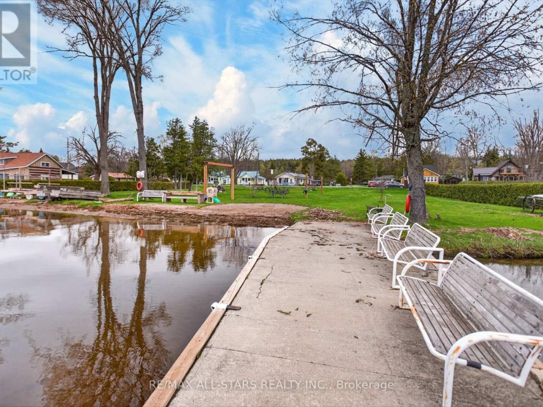 2 ELDER STREET, Sturgeon Lake