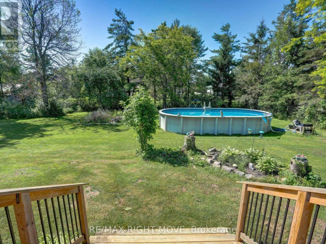 2268 THOMSON CRESCENT, 