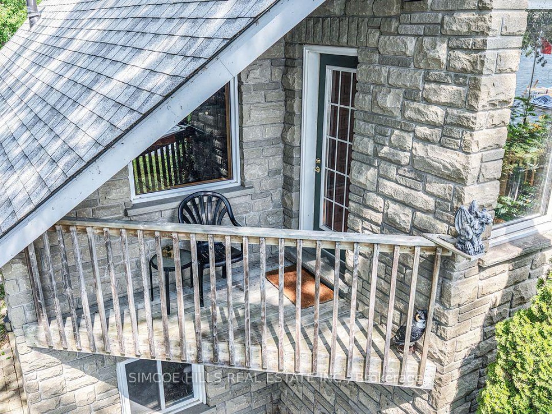 4283 PLUM POINT ROAD, Lake Simcoe