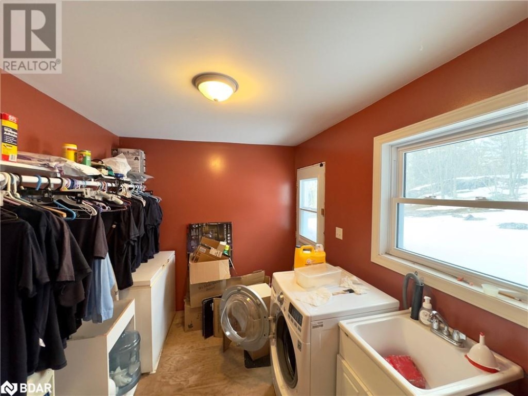 1894 HENRYS LANDING Landing, 