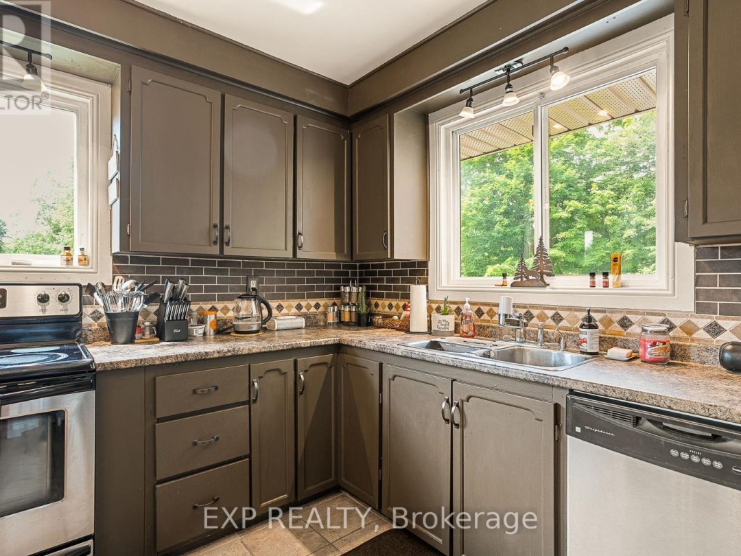 1037 KERNOHAN FARM TRAIL, Minden Hills (Minden)