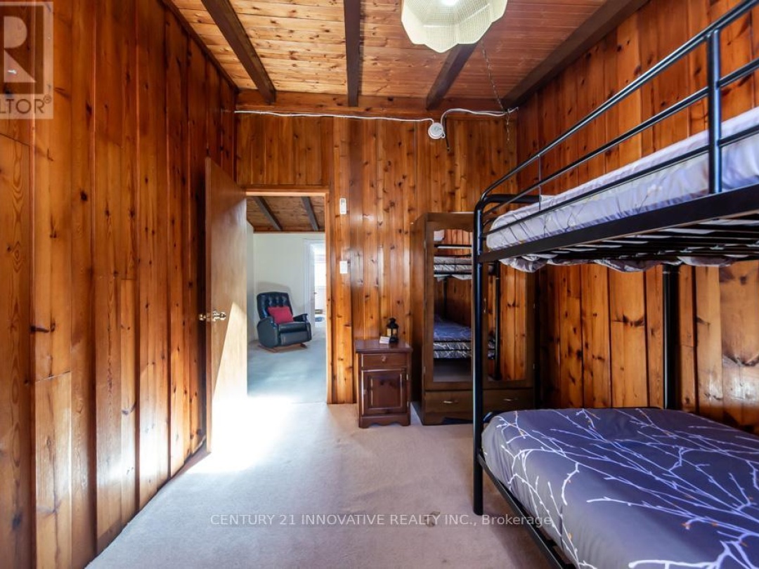 159 MCGUIRE BEACH ROAD, Canal Lake