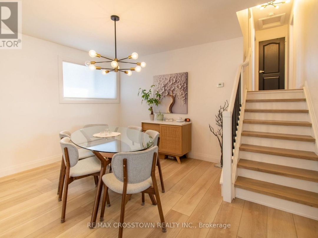 59 LANKIN BOULEVARD, Canal Lake