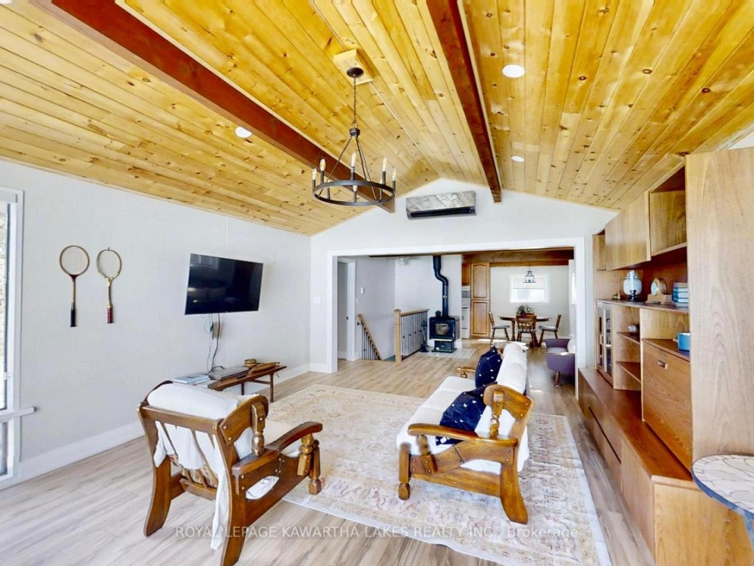 92 ALSOPS BEACH ROAD, Lake Simcoe