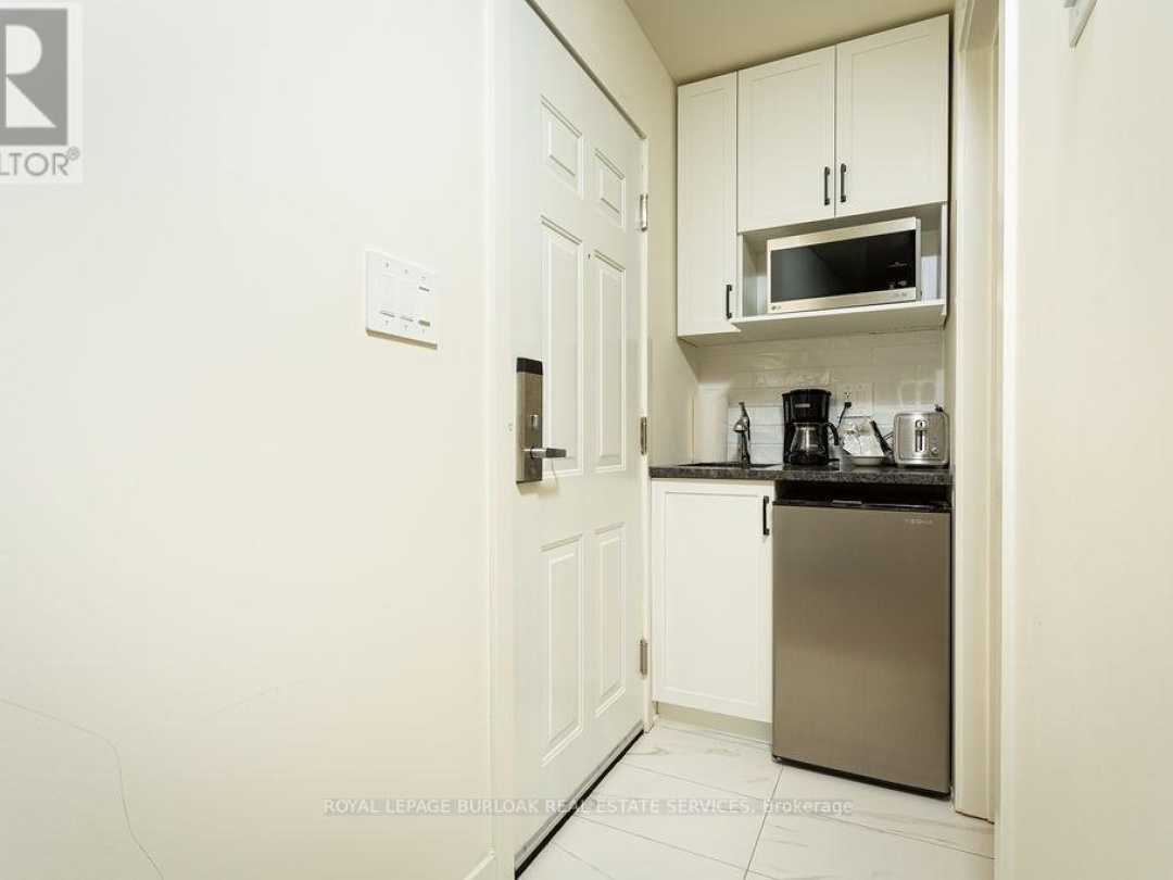 BTV-105 - 1869 MUSKOKA 118 ROAD, 