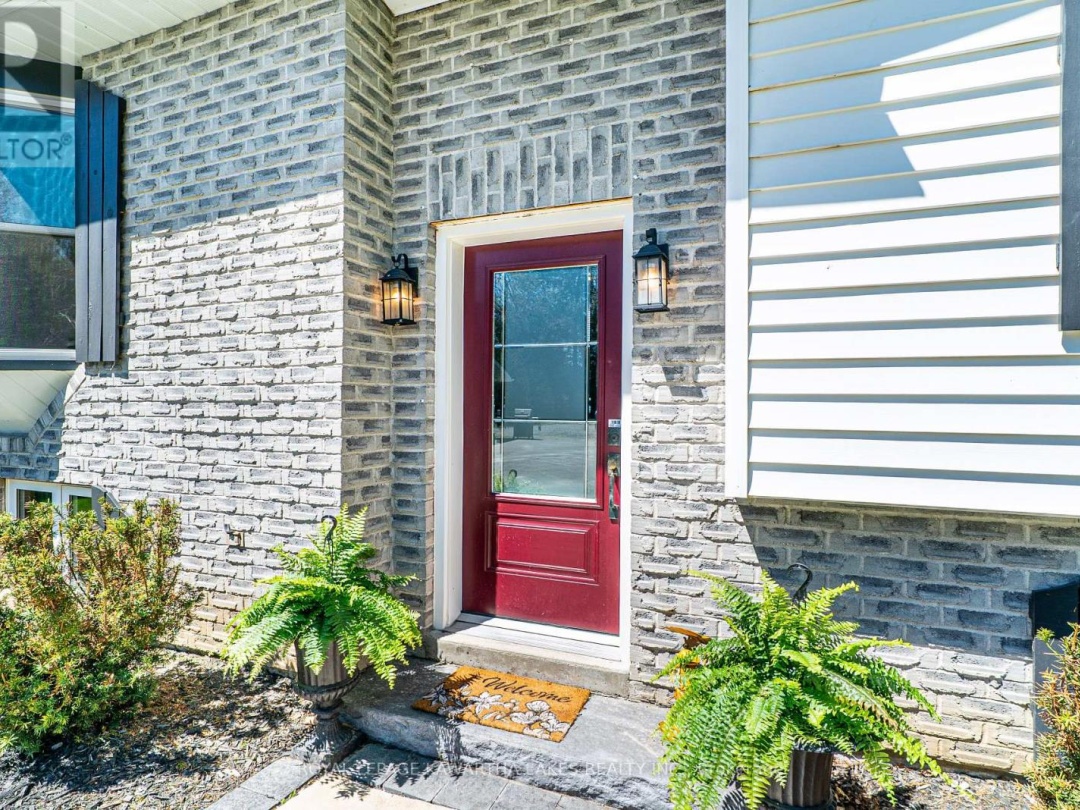 75 PRESCOTT ROAD, Kawartha Lakes (Bobcaygeon)