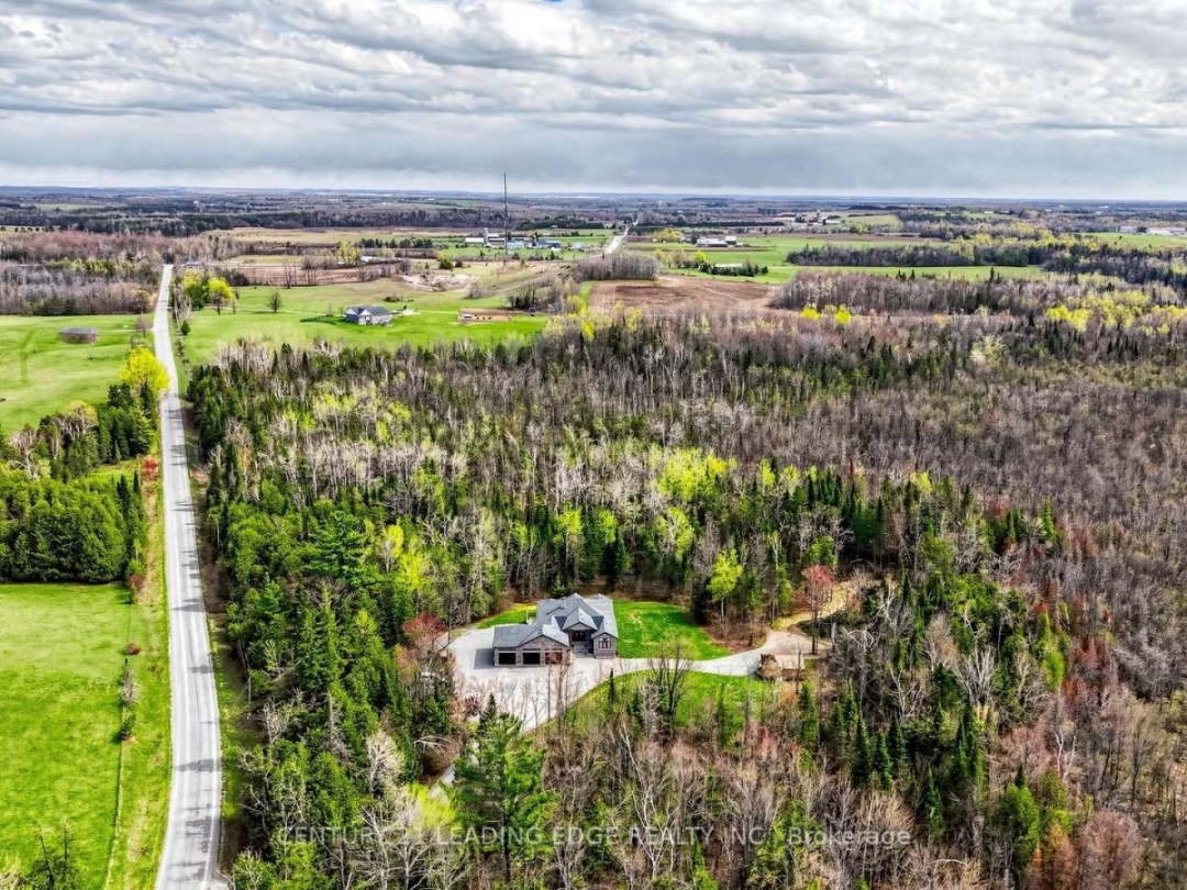 99 KAGAWONG ROAD, Kawartha Lakes (Fenelon)
