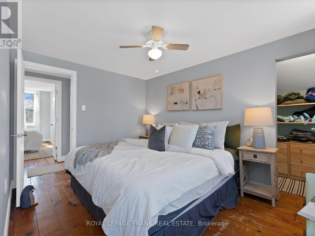 916 HIGHWAY 7, Kawartha Lakes (Oakwood)