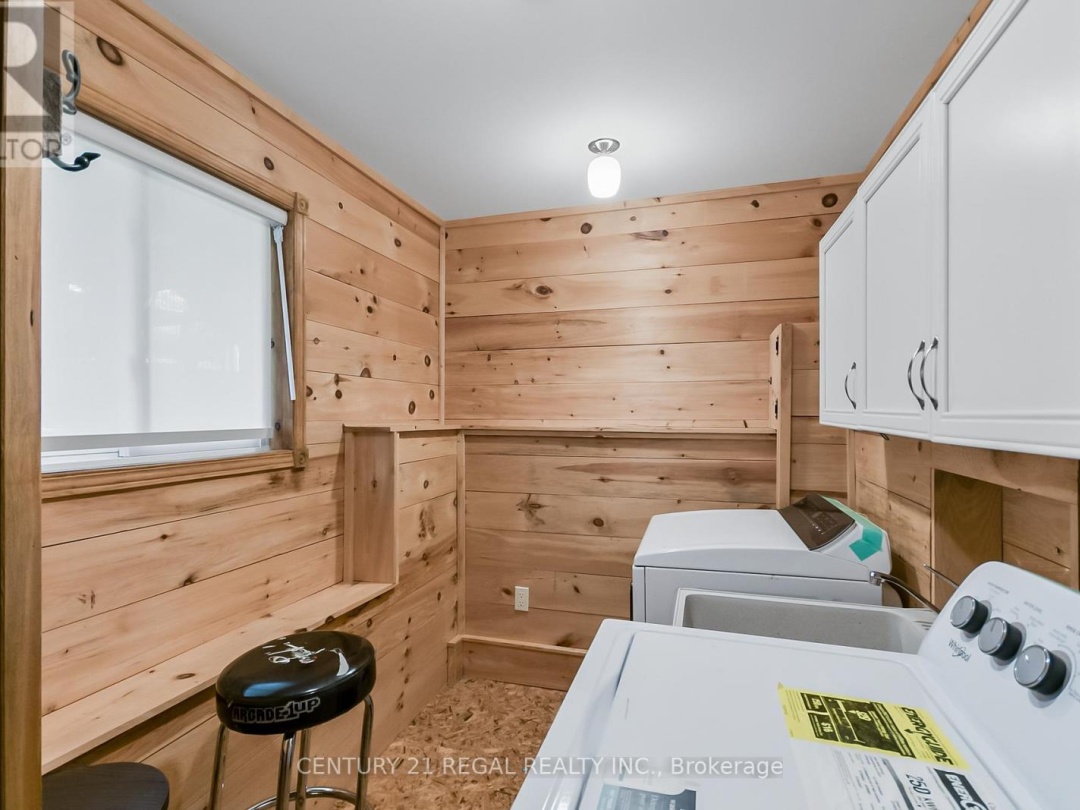 1961 BEAVER DAM ROAD, Severn River