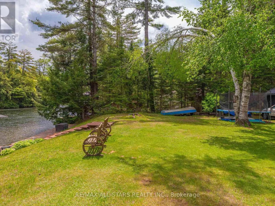 24 RELAX AVENUE, Gull River