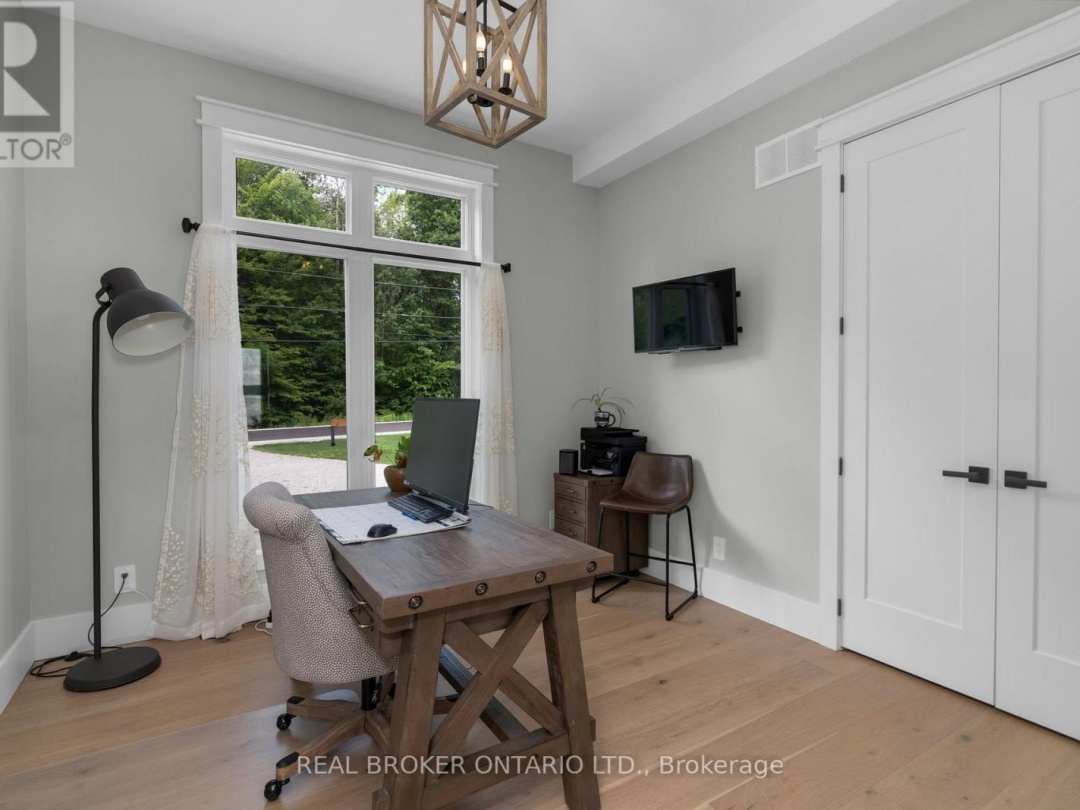 3239 CRESCENT BAY ROAD, 