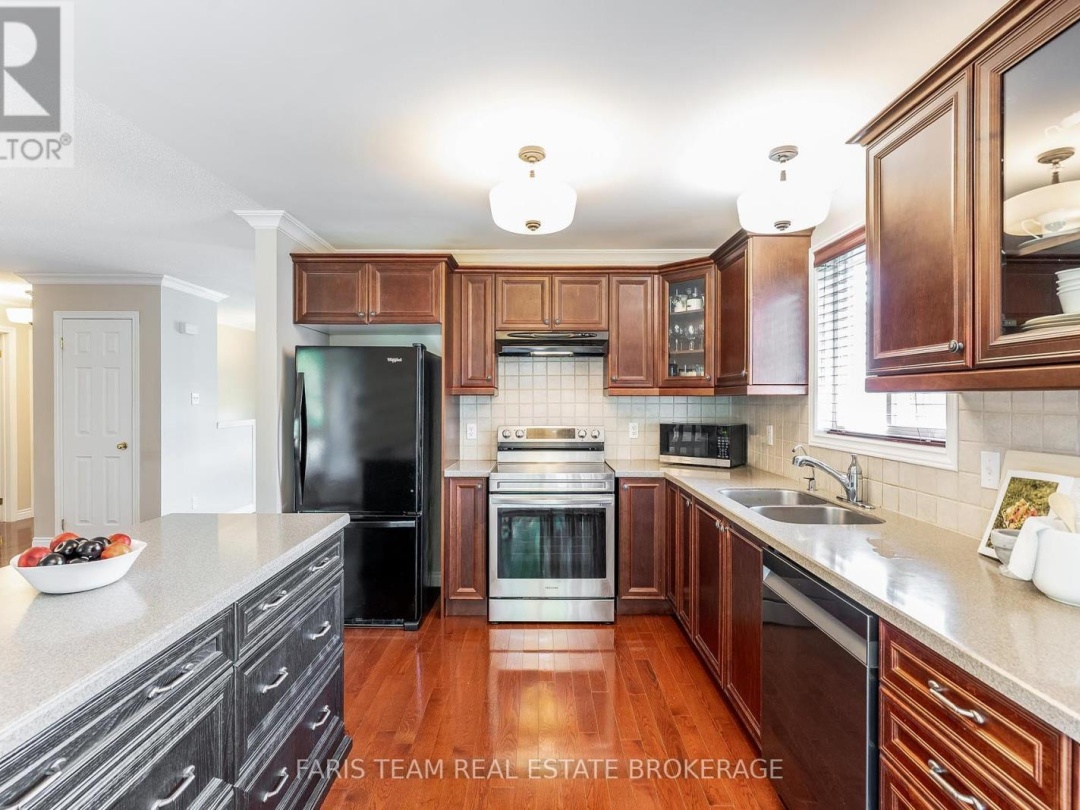 83 GEORGIAS WALK, 