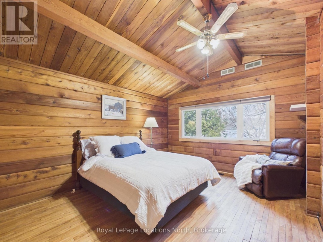 1027 SCOTT LANE, Oxbow Lake