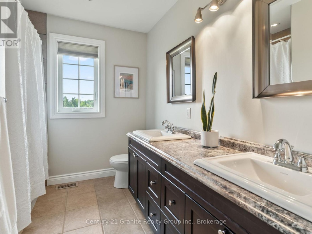 1190 RITCHIE FALLS ROAD, Minden Hills (Snowdon)