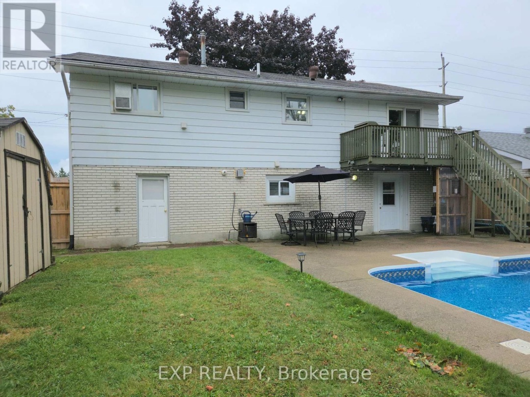 440 BARRIE ROAD, 