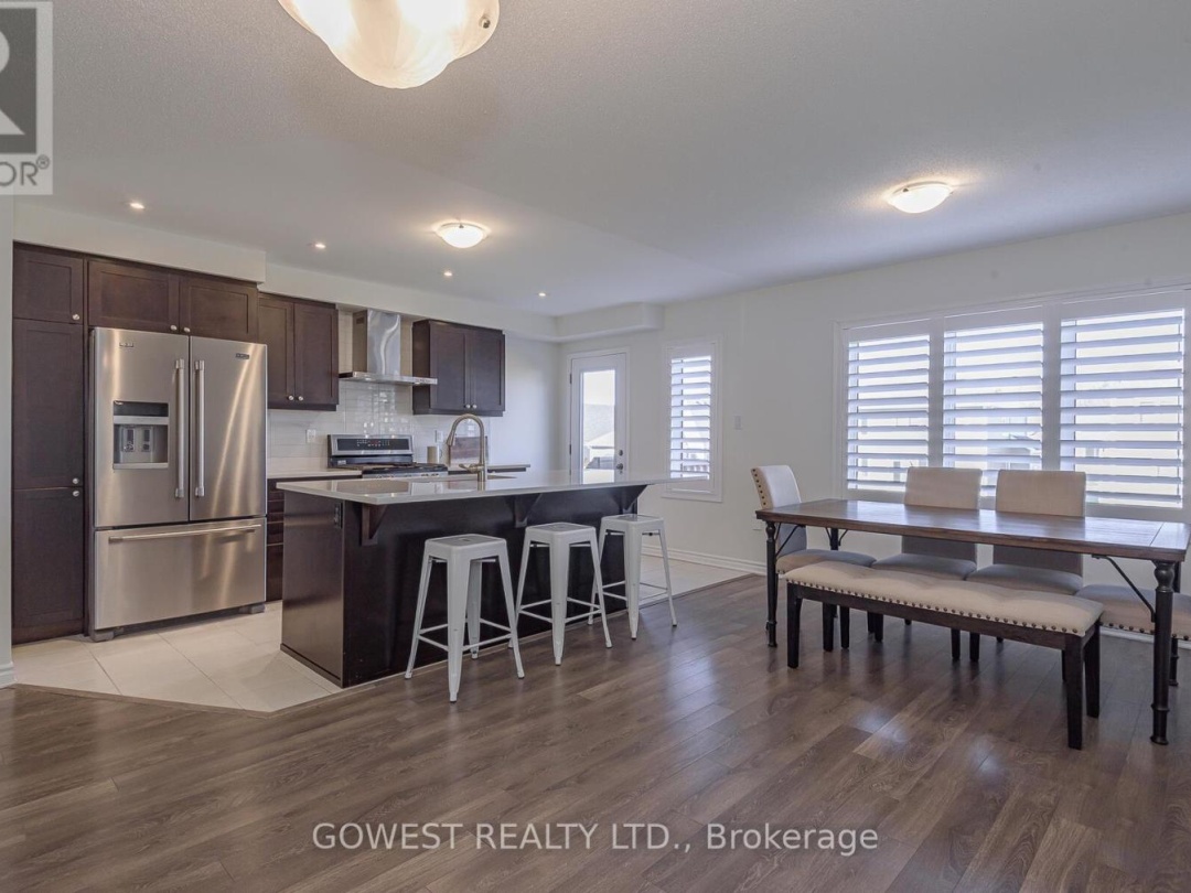 45 STOTHER CRESCENT, Bracebridge (Macaulay)
