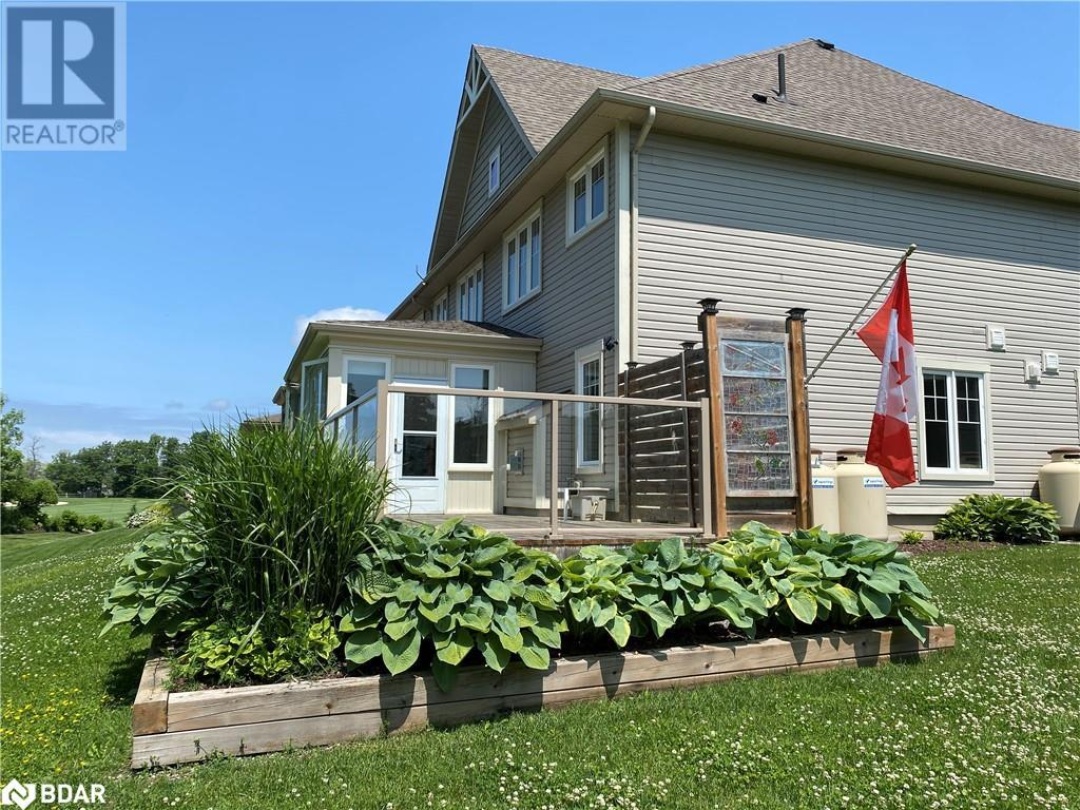 28 MASTERS Crescent, 