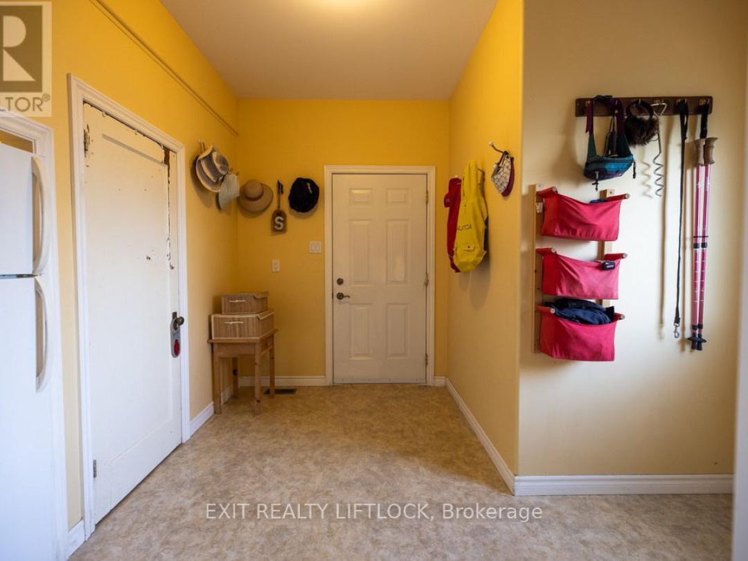 129 STINSON'S BAY ROAD, 