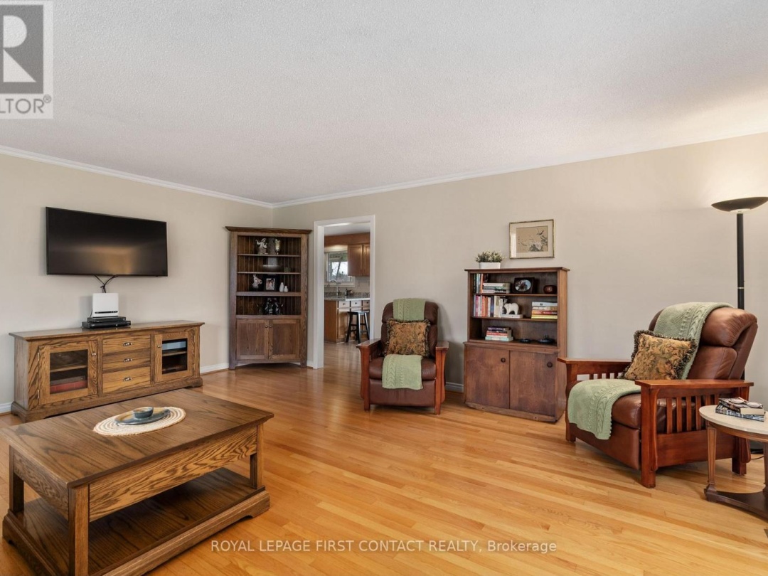 4051 RIVER ROAD, Lake Simcoe