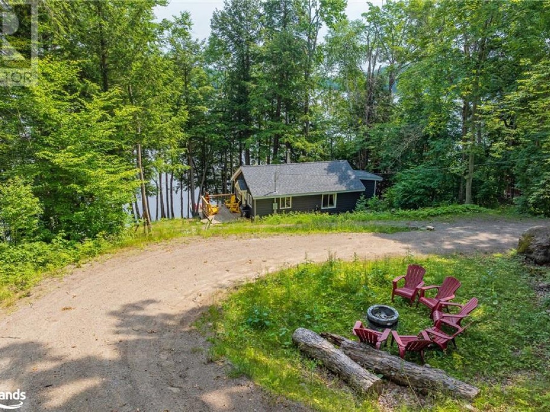 1453 Tock Lane, Otter Lake