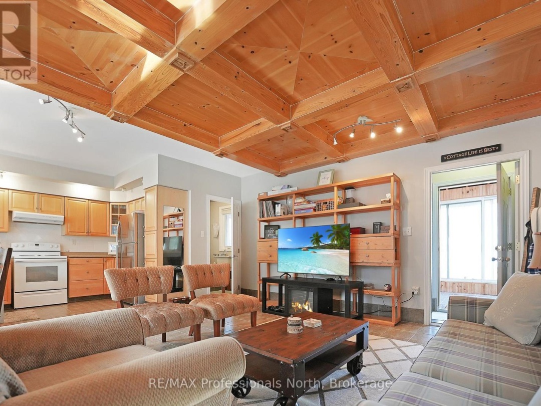 1008 CHEROKEE TRAIL, Halls Lake