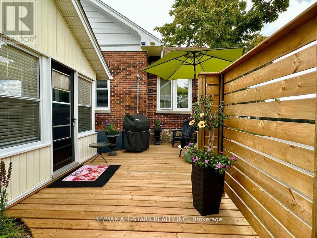 18 JOSEPH STREET, Kawartha Lakes (Bobcaygeon)