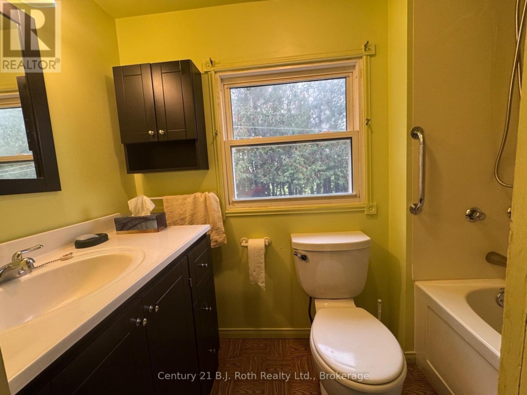 1767 10 CONCESSION, 