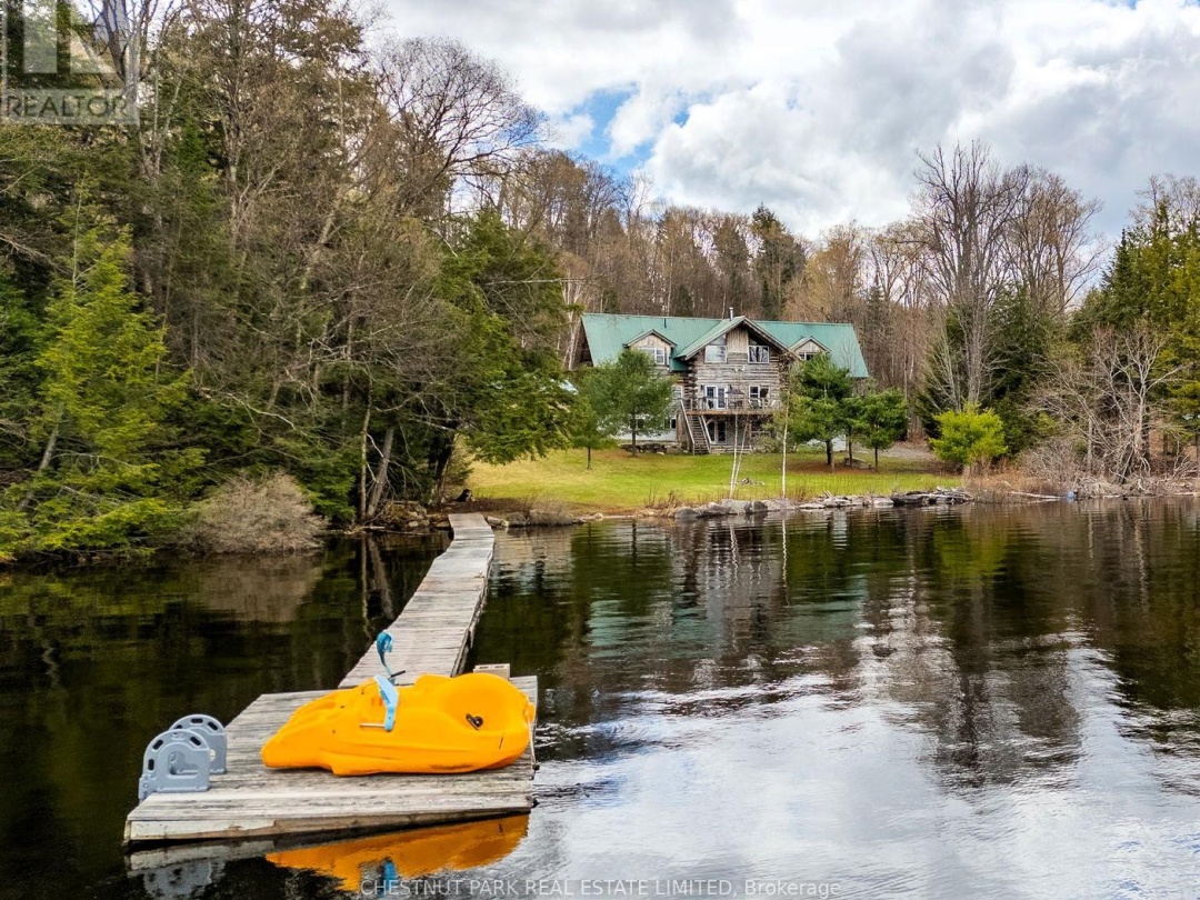 1068 RATTLESNAKE ROAD, Redstone Lake
