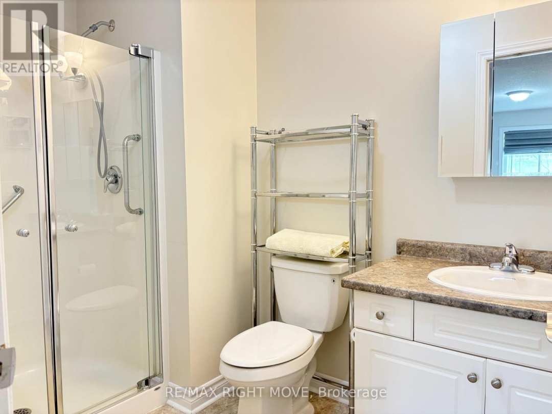 123 LUCY LANE, 