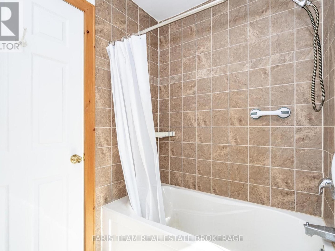 1309 LAUGHLIN FALLS ROAD, 