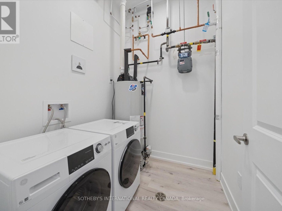 PENTHOUSE 1 - 19A WEST STREET N, 