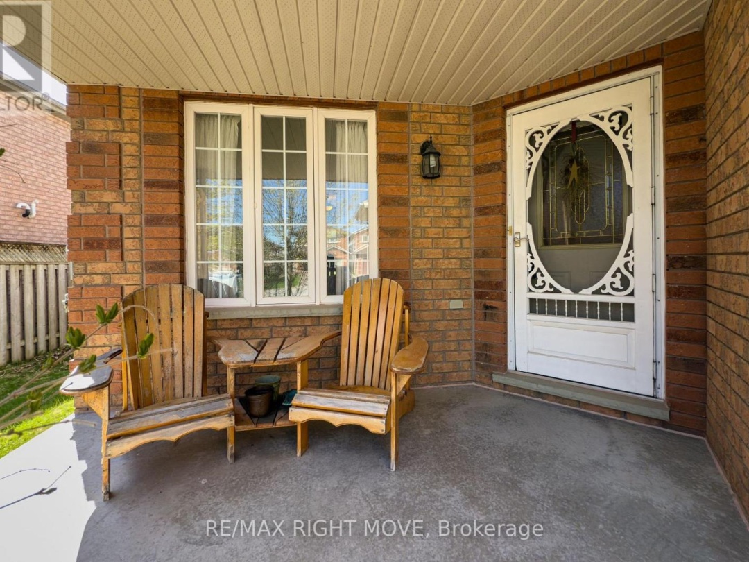 147 JULIA CRESCENT, 