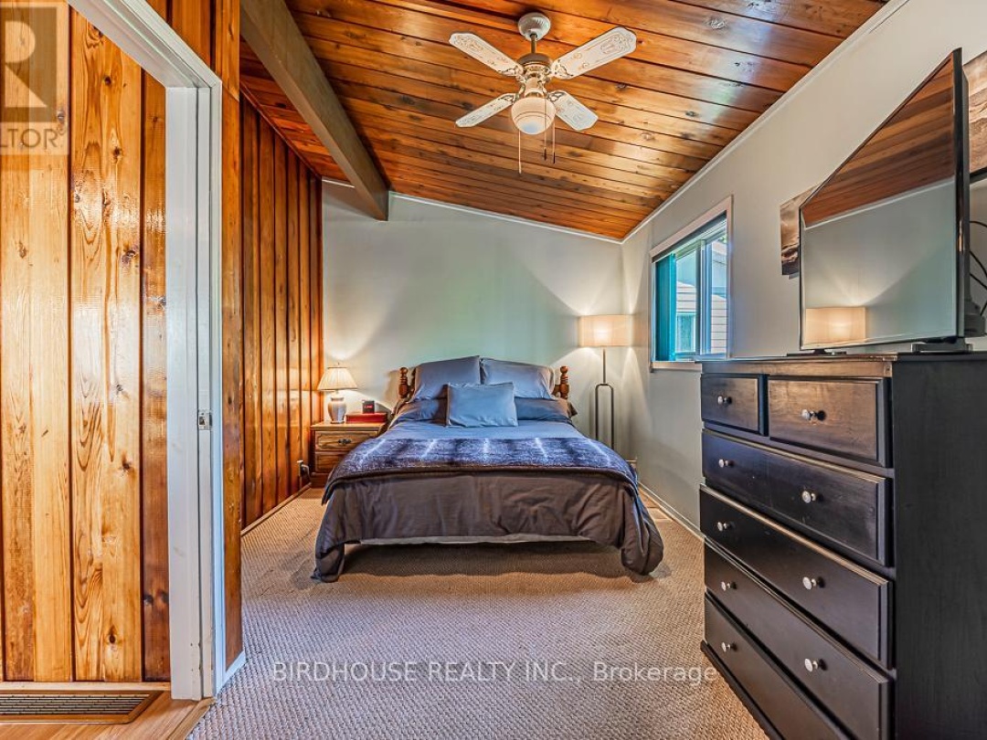 132 FENELON DRIVE, Sturgeon Lake