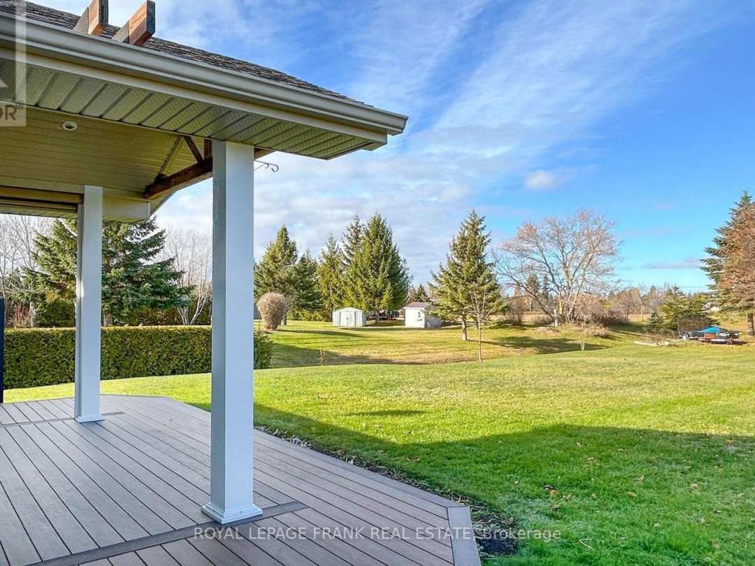 15 HALLETT CRESCENT, 