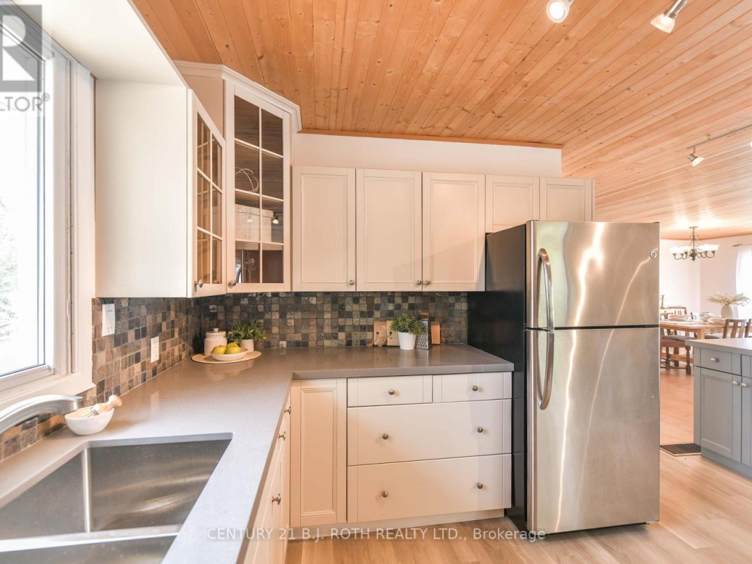 71 CAMPBELL BEACH ROAD, Dalrymple Lake