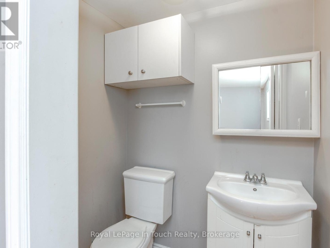 397 WILLIAM STREET, Tay (Victoria Harbour)