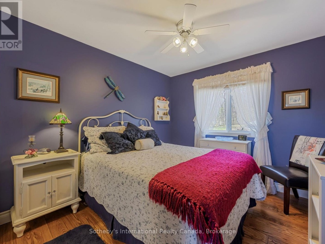 9 PAULS BAY ROAD, Harris Lake