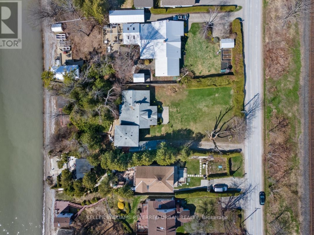26950 Cedarhurst Beach Road, Lake Simcoe