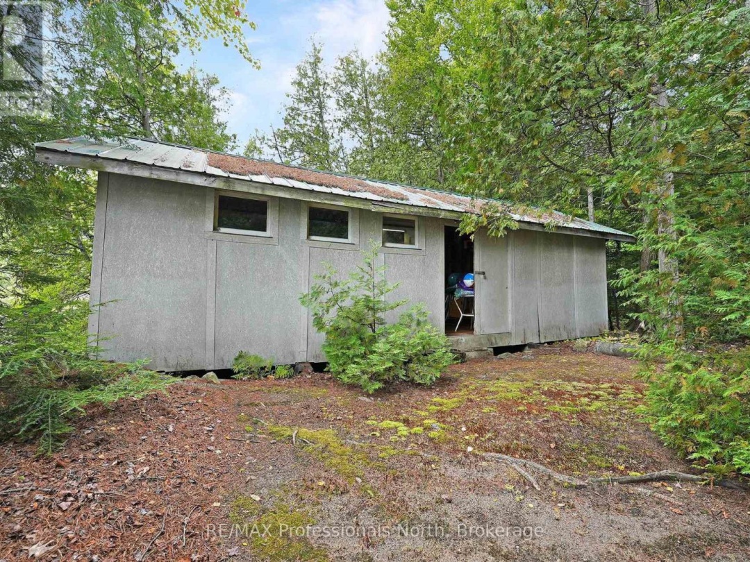 20871 HIGHWAY 35, Wren Lake