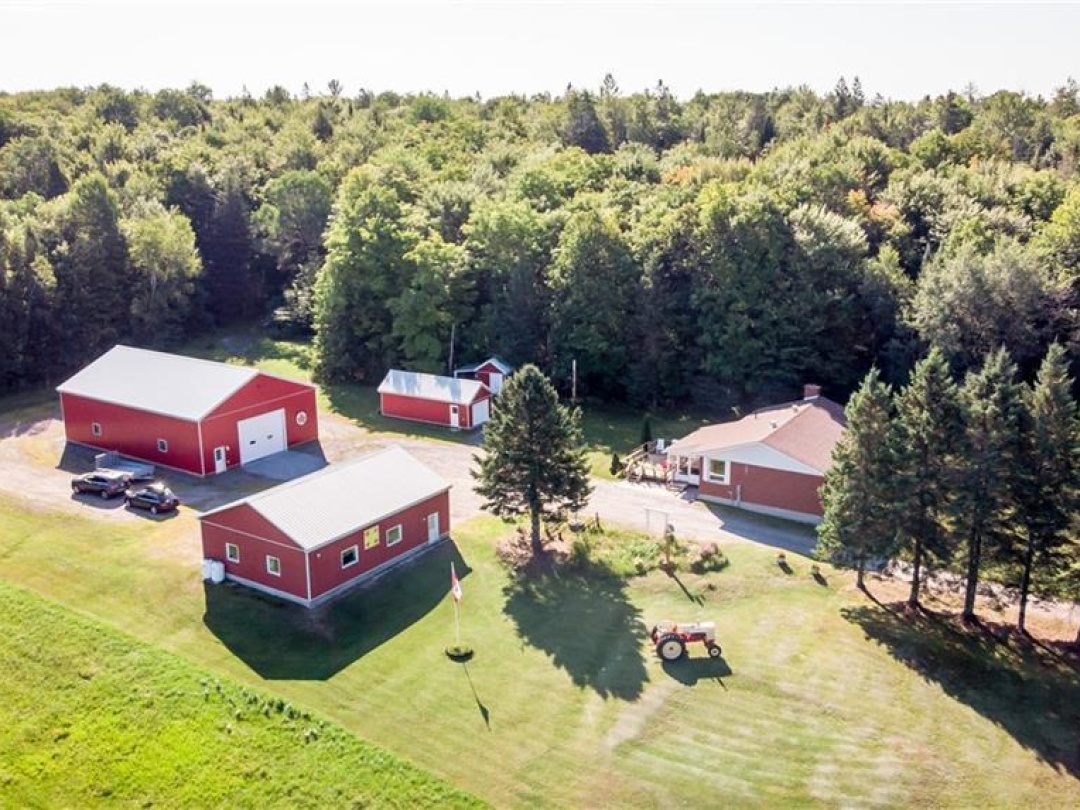 1235 E Barkway Road, Gravenhurst