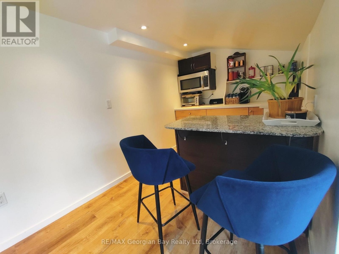 106 WILLIAM STREET, Tay (Victoria Harbour)