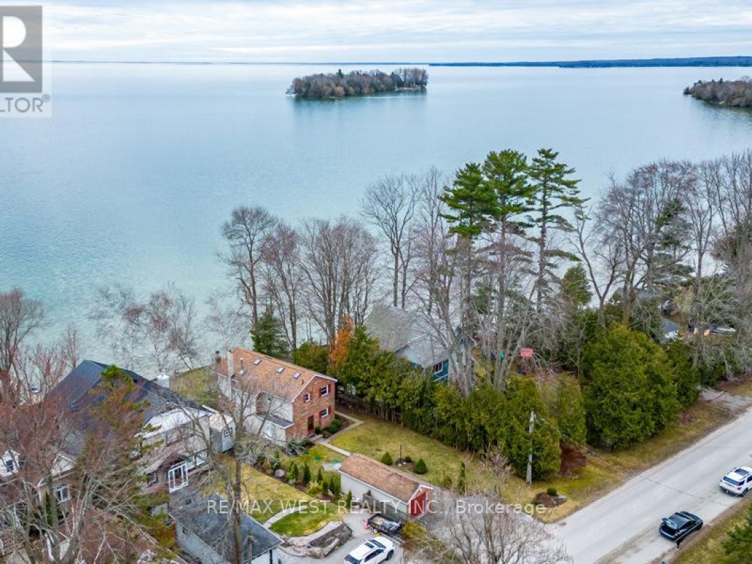 4669 ANDERSON AVENUE, Lake Simcoe