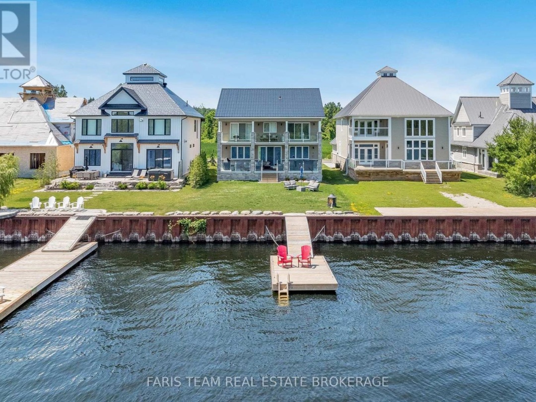 7 DOCK LANE, Georgian Bay