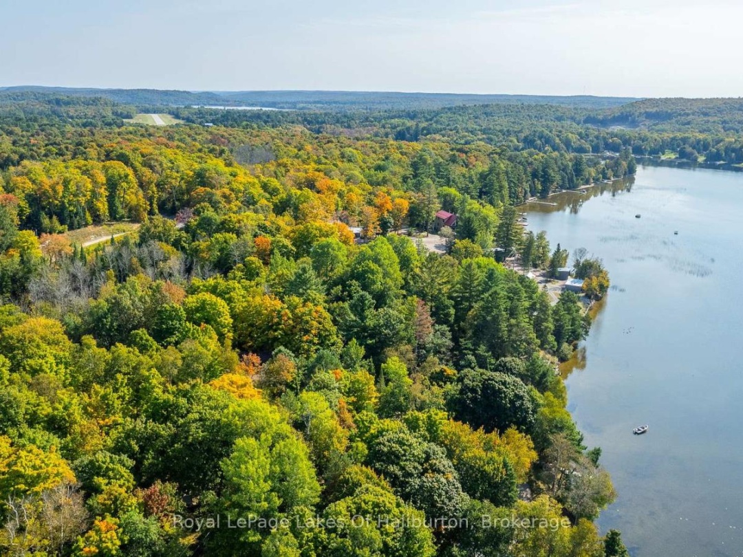 1070 FRANK'S LANE, Maple Lake