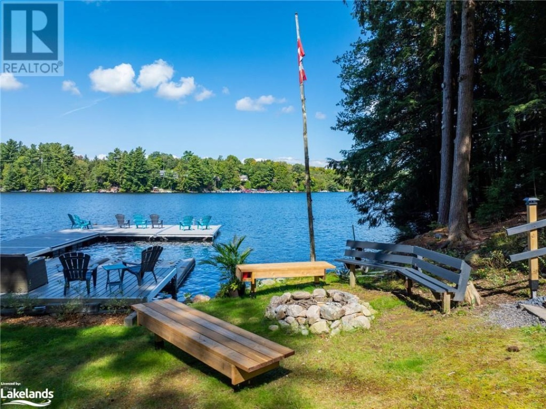 13 Shady Lane, Otter Lake