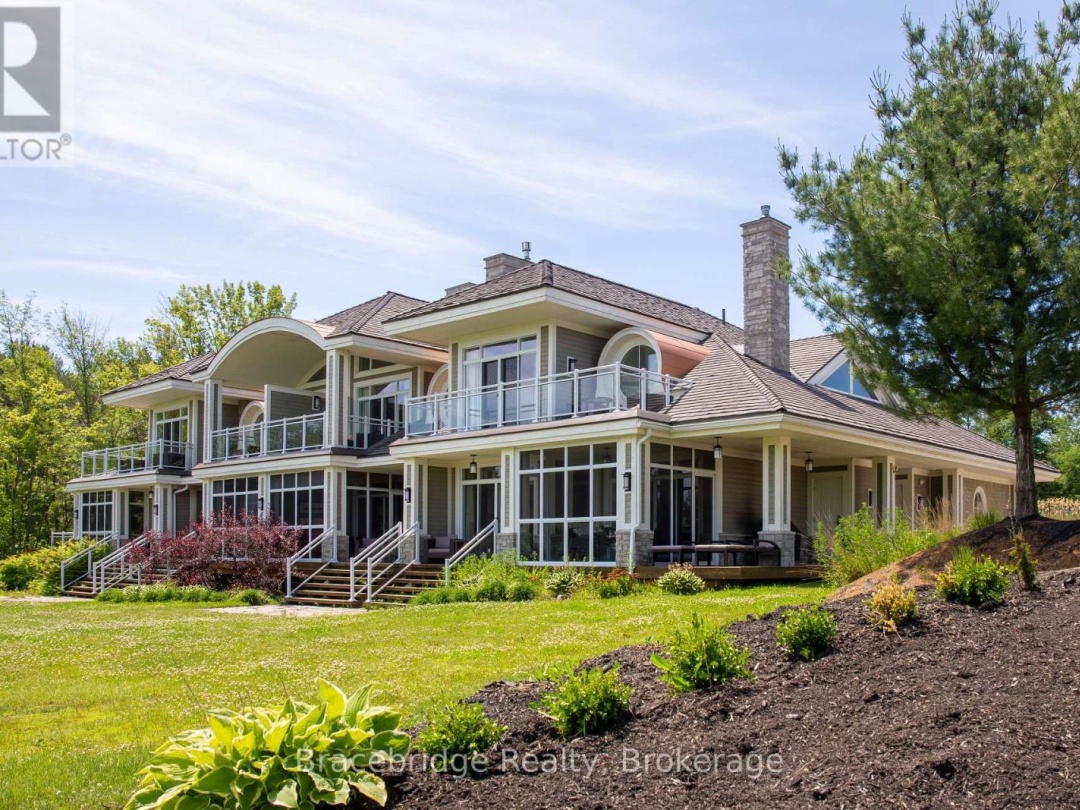 G103 D1 1869 Muskoka 118 Highway W, 